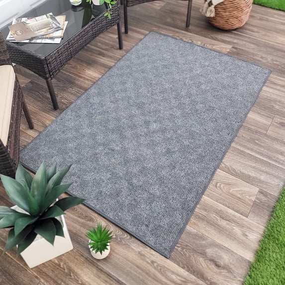 Koeckritz Rugs 4'x9' Sky Gray Patchwork Indoor/Outdoor Rug Soft, Durable & Easy to Clean