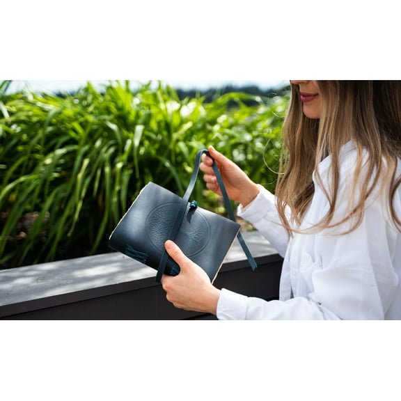 Komal's Passion Leather Leather Journal 8 x 6-inch Antique Handmade Lined Deckle Edge Vintage Paper Tree of Life Leather Journal/Writing Notebook Diary Men & Women, Writing pad Gift for Artist, Sketch