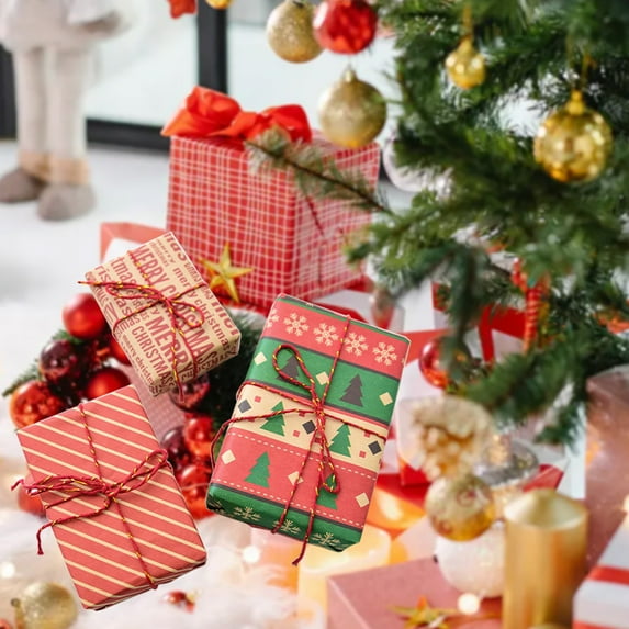 Konghyp 3Pcs Christmas Tree Mini Box Colorful Mini Foam Gift Boxes, Festive Decorations for Holiday Season, Perfect for Christmas Scenes, Great for Home and Office Decor