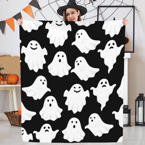 Konghyp Halloween Themed Blanket, Flannel Bed Sofa Throw, Soft Cozy Blanket for Home Decor, Perfect for Camping and Travel, Fuzzy Warm Throw for All Seasons, 39×28in