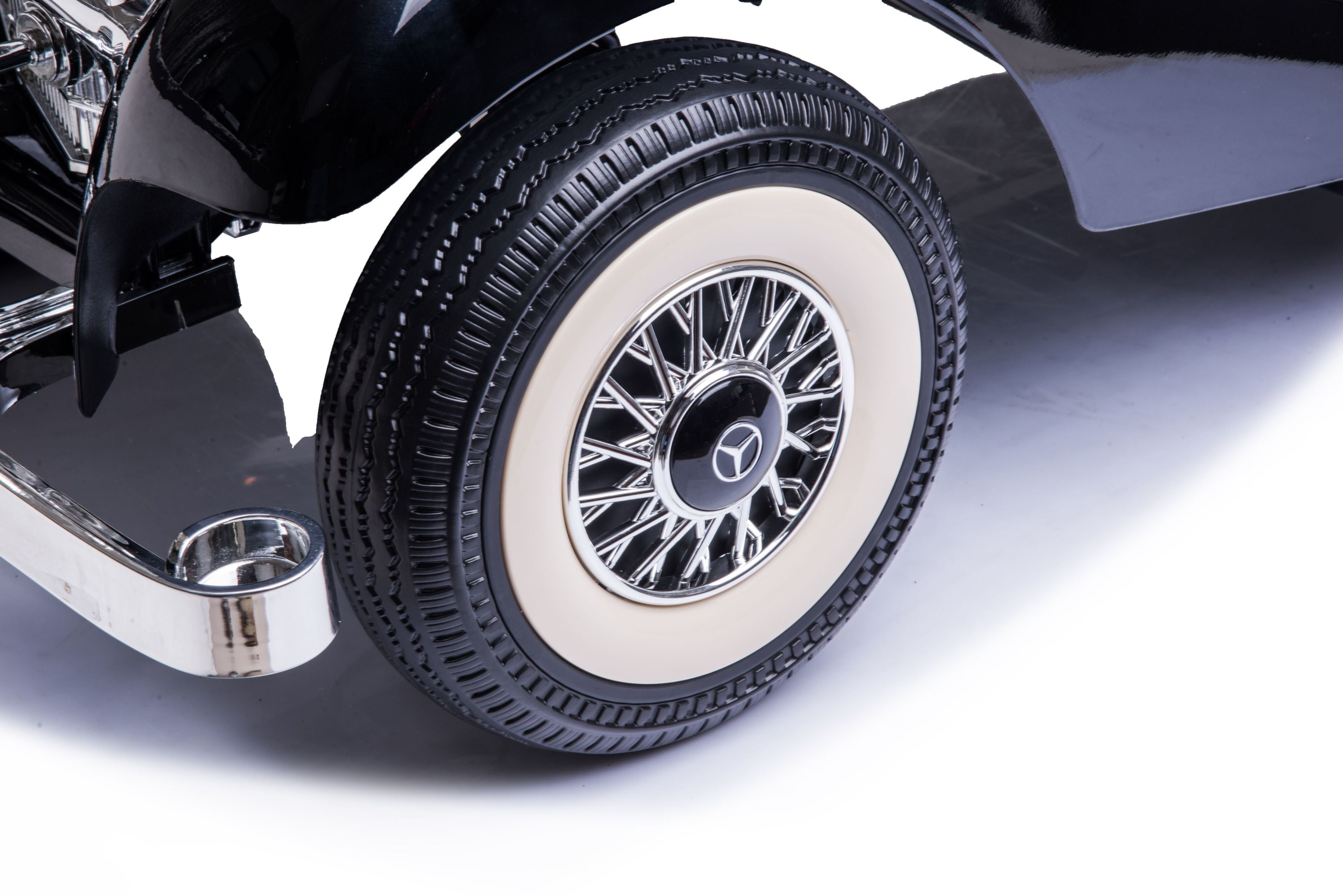 Kool Karz Playground 12 V Mercedes Benz Vintage Powered RideOn Toy