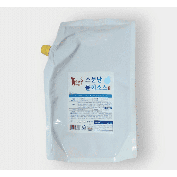 Korean Cold Raw Fish Sasimi Soup Sauce, Sweet & Spicy Bibim Noodle Sauce 70.5oz(2kg) 1 EA