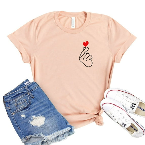 Korean Finger Heart T-shirt Saranghae Pocket Tee Gift For Her Love Shirts Women's K-pop Tshirt Symbol Shirt