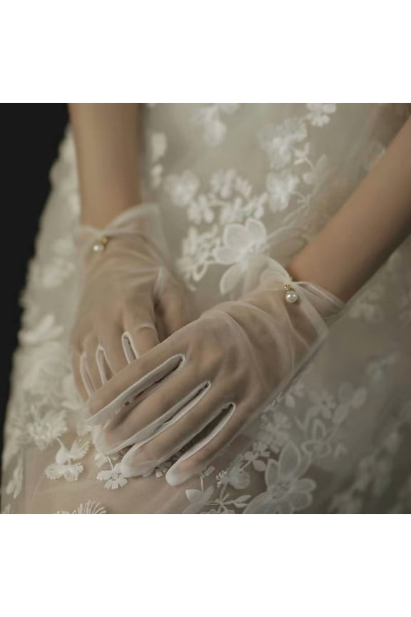 Korean New Style Tulle Pearl-Embellished Wedding Gloves - Short, White, Minimalist, for Travel Photography, Studio Use, Finger-Separated