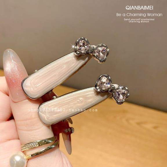 Korean version of high-end edge clip for women, new duckbill clip hair accessory, crystal sparkling diamond bow, bangs clip, sweet hairpin