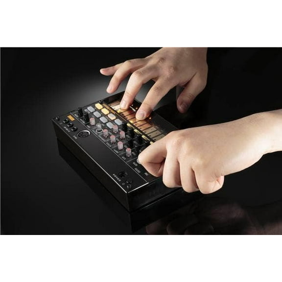 Korg Volca Beats Analog Drum Machine, Powerful Analog Sounds, Easy Editing