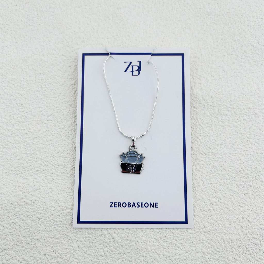 Kpop Idol Seventeen NMIXX IVE Straykids Necklace Korean Idol