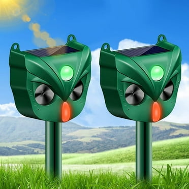 KingFurt  2-Pack Solar Ultrasonic Animal Repeller with Motion Detector and Flashing Lights, Waterproof