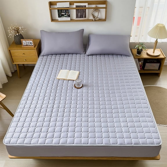 Kraoden All Seasons Soft Cushion Mattress Pad Non Slip Double Bed Mattress Cover Breathable Ice Silk Mattress Topper