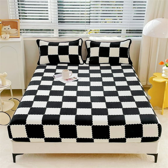 Kraoden Breathable Quilted Fitted Sheet for Mattress, 100% Polyester Winter Warm Non-Slip Protective Cover with Classic Checkerboard Design, Durable and Soft Bedding Essentials