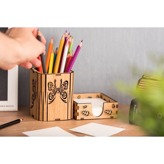 Krea-Wood pen and paper block holder, Oak woodButterfly