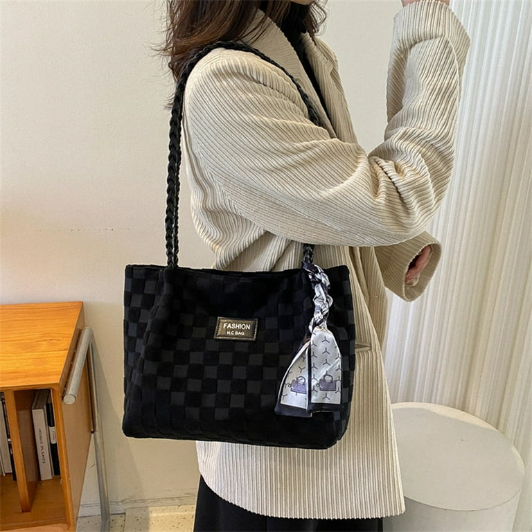 Chanel large zipped shopping bag outlet