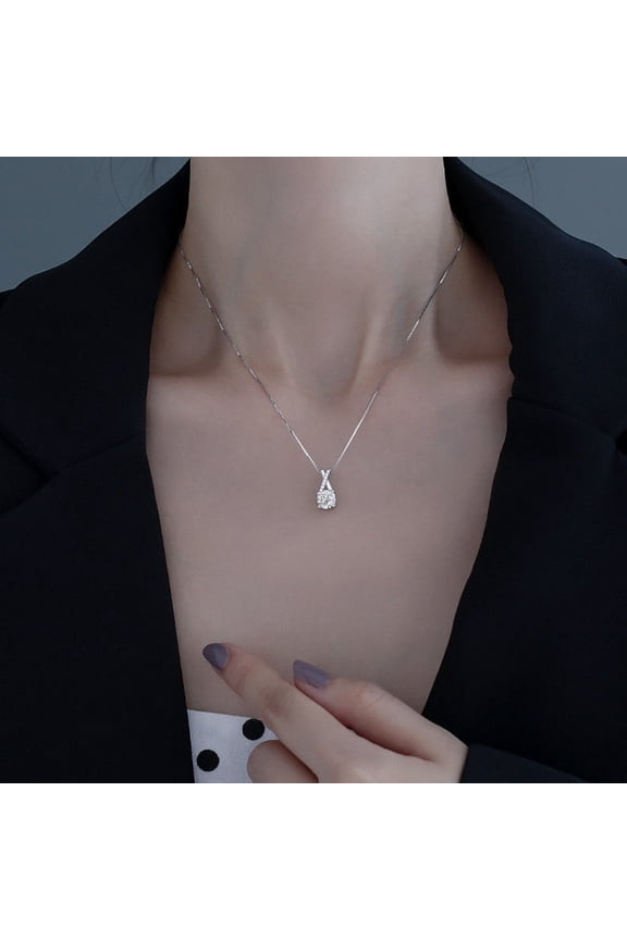 Women Necklace X Shape Faux Moissanite Jewelry Shining Korean Style Necklace for Daily Wear Wedding Party Banquet