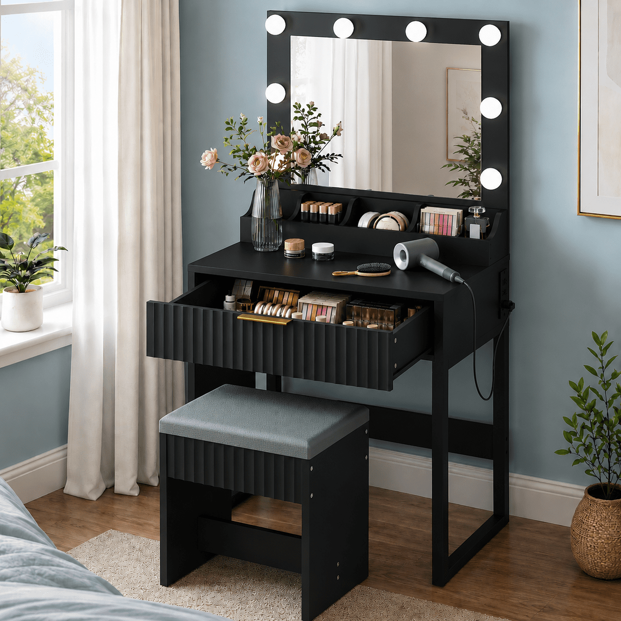 Ktaxon Flutted Makeup Vanity Table w/Stool, Dressing Desk with Charging Station, For Femal Gift, Black