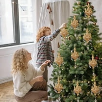 Kugisaki Christmas Acrylic Crystal Chandelier Model Ornaments, Hanging Pendant Christmas Scene Decoration Christmas Tree Window Car Interior Ornaments