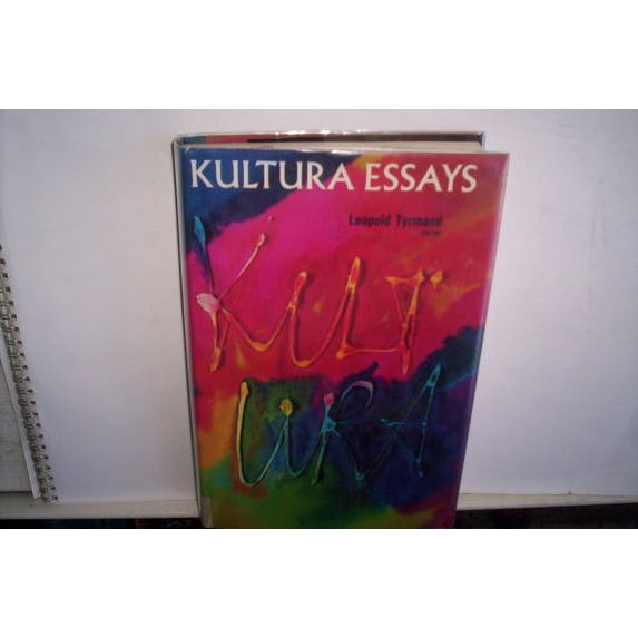 Pre-Owned Kultura Essays 9780029328200 Used