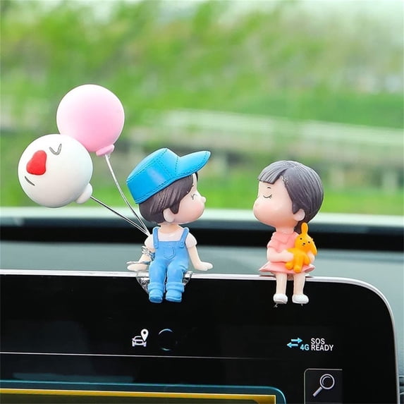 Kuluzego Couple Cute Ornaments,Bobbleheads Couple Figure Figurines Balloon Ornaments for Car Dashboard,Car Interior Dashboard Decoration Accessories for Women Girls Gifts"