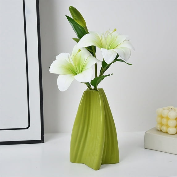 Kumdkd Green Plastic Decorative Vase - Modern Home Decor, Wedding Centerpiece, Versatile for Artificial/Dried Flowers (6.7"x4.4")