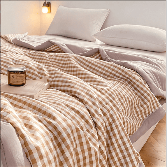 Kumdkd Pure Cotton Summer Quilt, 59x79" Lightweight Thin Blanket, Machine Washable Cool Bedspread for Air Conditioned Rooms, Plaid Pattern Twin Size Quilt, All Season Light Quilt