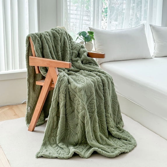 Kumdkd Soft Fuzzy Flannel Blanket, 27.55 x 39.37 Inch Cozy Warm Napping Blanket for Bed Sofa, Lightweight Washable Polyester Throw, Multifunctional Gift Blanket