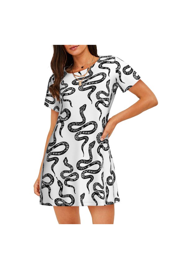 Hand Drawn Snake Pattern Women's Short-sleeved Nightgown,Casual Sleep A-line Sleepwear Comfy Sleepshirt,Cute Breathable Nightdress Ruffle - 3X-Large