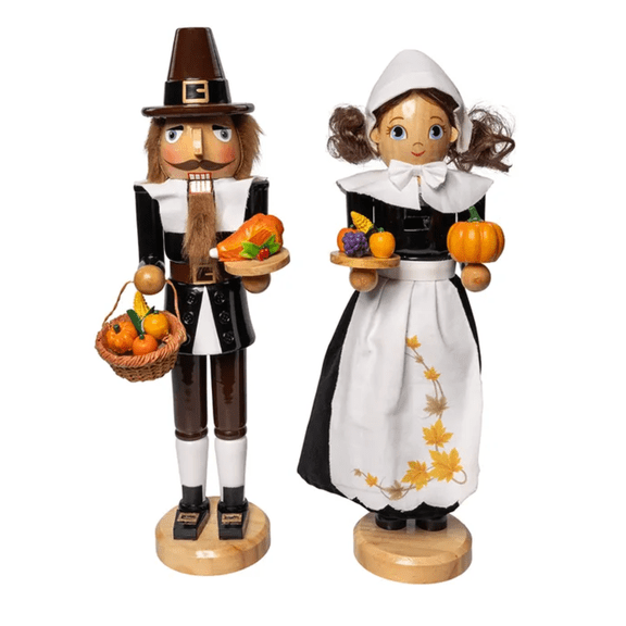 Kurt Adler Man and Women Pilgrim Wooden Nutcrackers for Holiday Dcor, 2-Piece Set