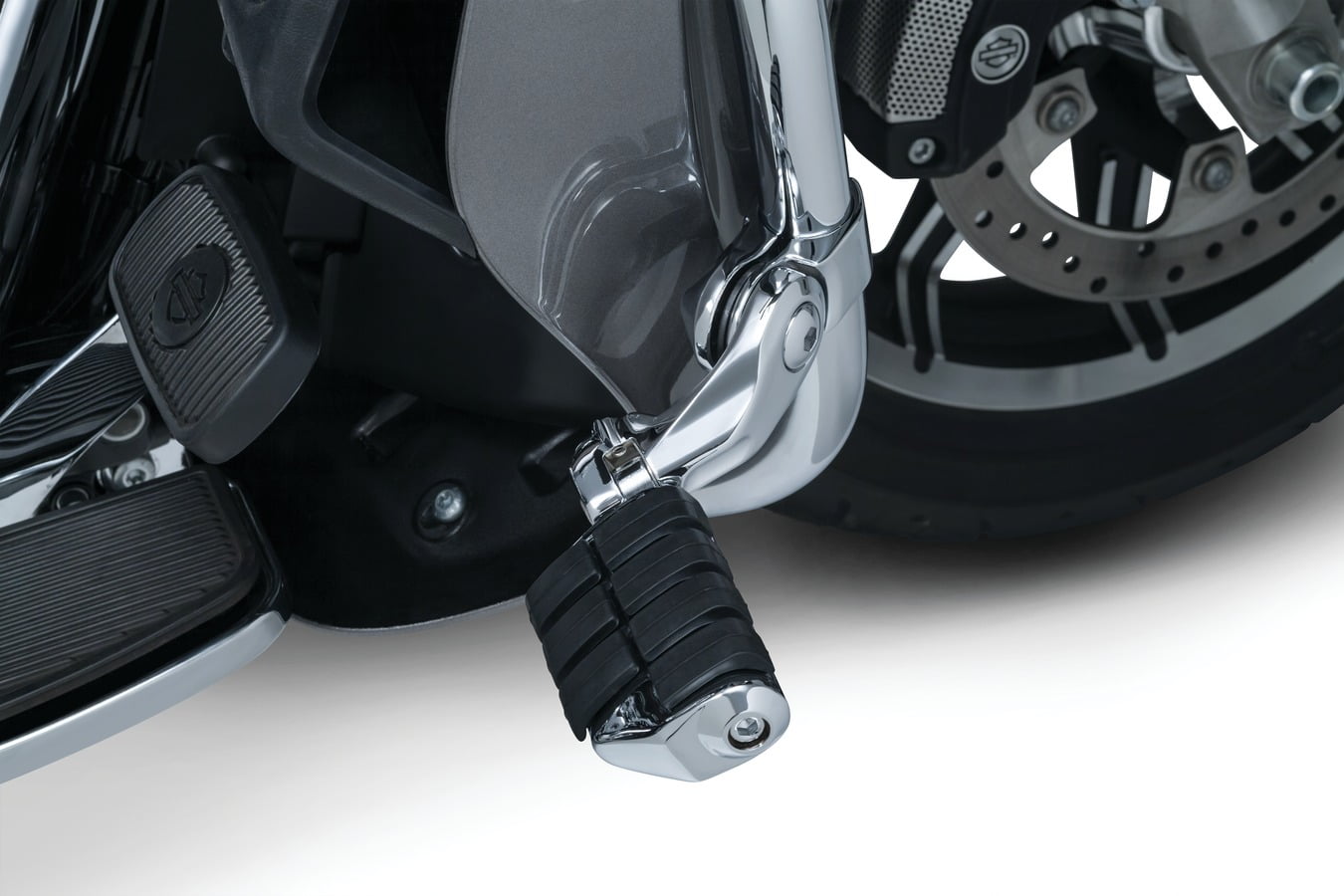 Kuryakyn 4520 Motorcycle Foot Controls: Tour-Tech Short Arm Cruise