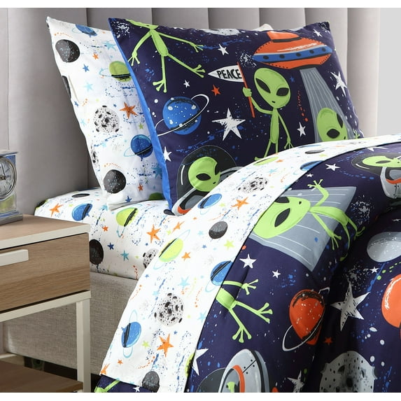 Kute Kids 4-Piece Ultra Soft Busy Galaxy Multicolor Microfiber Woven Sheet Set, Queen