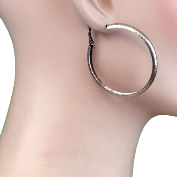 Ky & Co Large Silver Ox Tone Round Distressed Hammered Hoop Earrings Pierced 2 3/8"