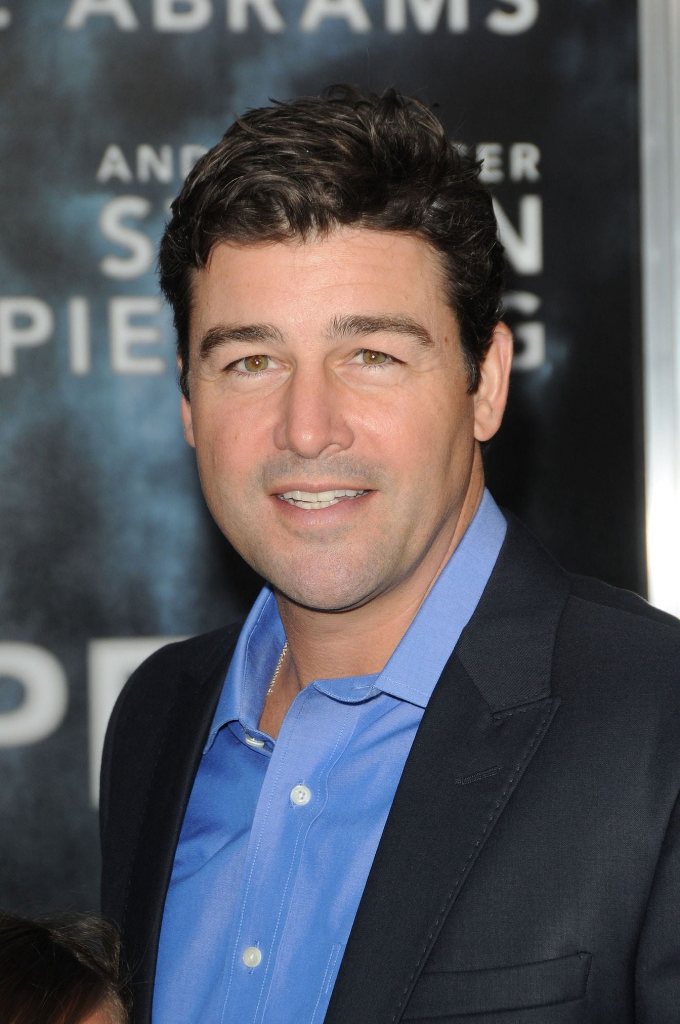 Kyle Chandler At Arrivals For Super 8 Premiere Canvas Art -  (16 x 20)
