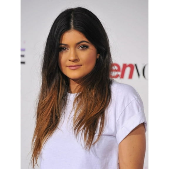 Kylie Jenner At Arrivals For Justin Bieber'S Believe Premiere Photo Print (16 x 20)