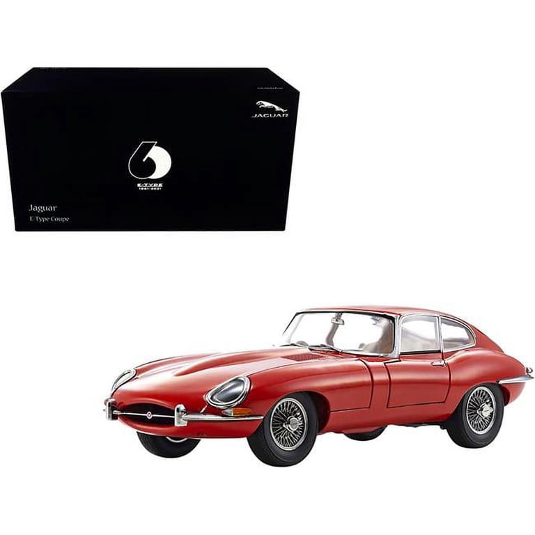 Kyosho 08954R 1-18 Scale Right Hand Drive Jaguar E-Type Coupe E