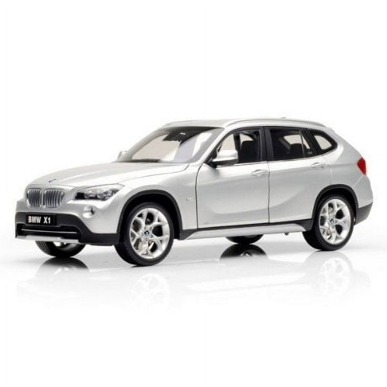 Kyosho BMW X1 Silver 1:18 Die-Cast Model - Walmart.com