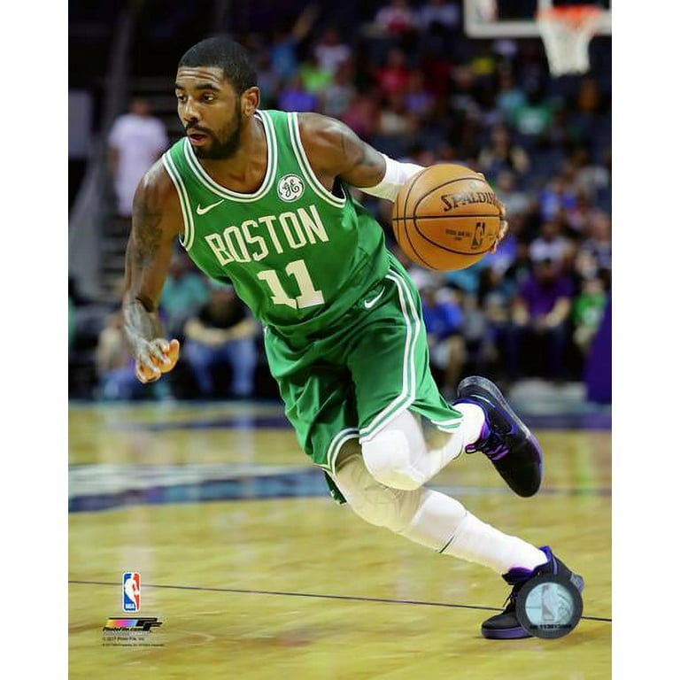 Kyrie irving store shoes kids 2017