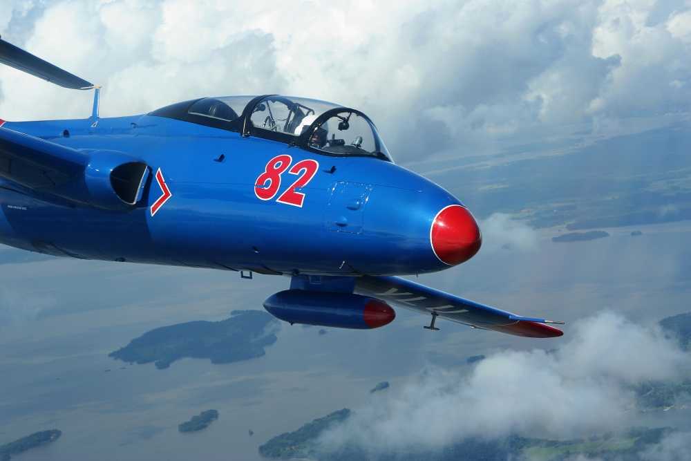 L-29 Delfin standard jet trainer of the Warsaw Pact Canvas Art - Daniel KarlssonStocktrek Images (18 x 12)