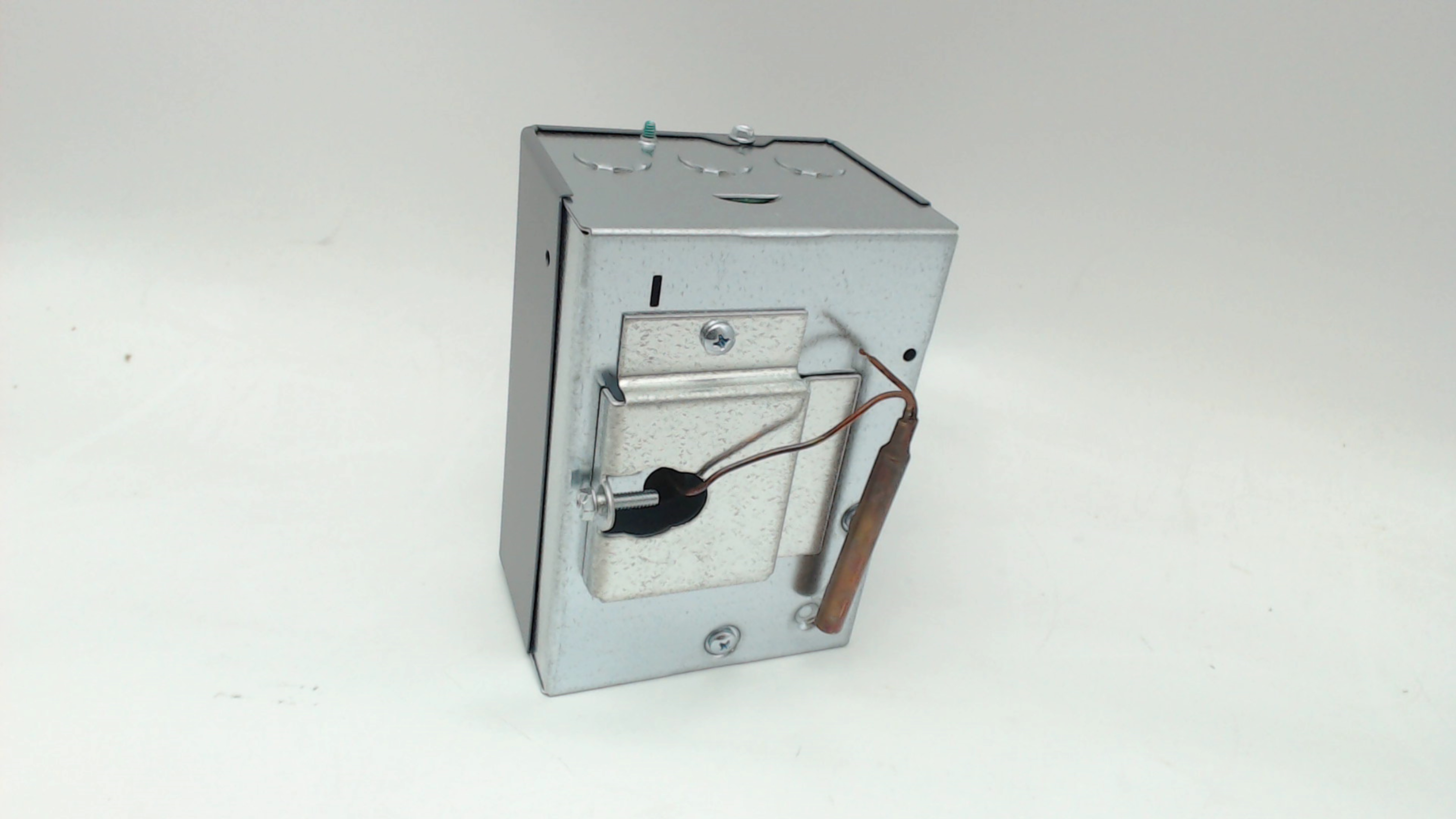 L8124E1016 Honeywell Triple Aqua.Relay,24V,1.5"Insu OEM L8124E1016