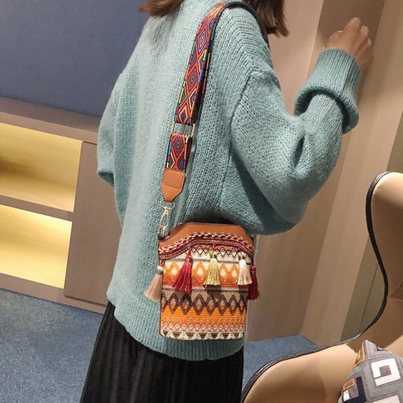 LABSERRON 1Pack Boho Bag Bohemia Style Woven Bucket Shape in Light Brown for Party 9.8x7.9x3.5in