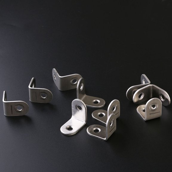 LABSERRON 20 Pcs Plated L Shape Angle Brackets, 2mm Thick Metal Right Angle Corner Braces for Furniture, Shelf and Cabinet