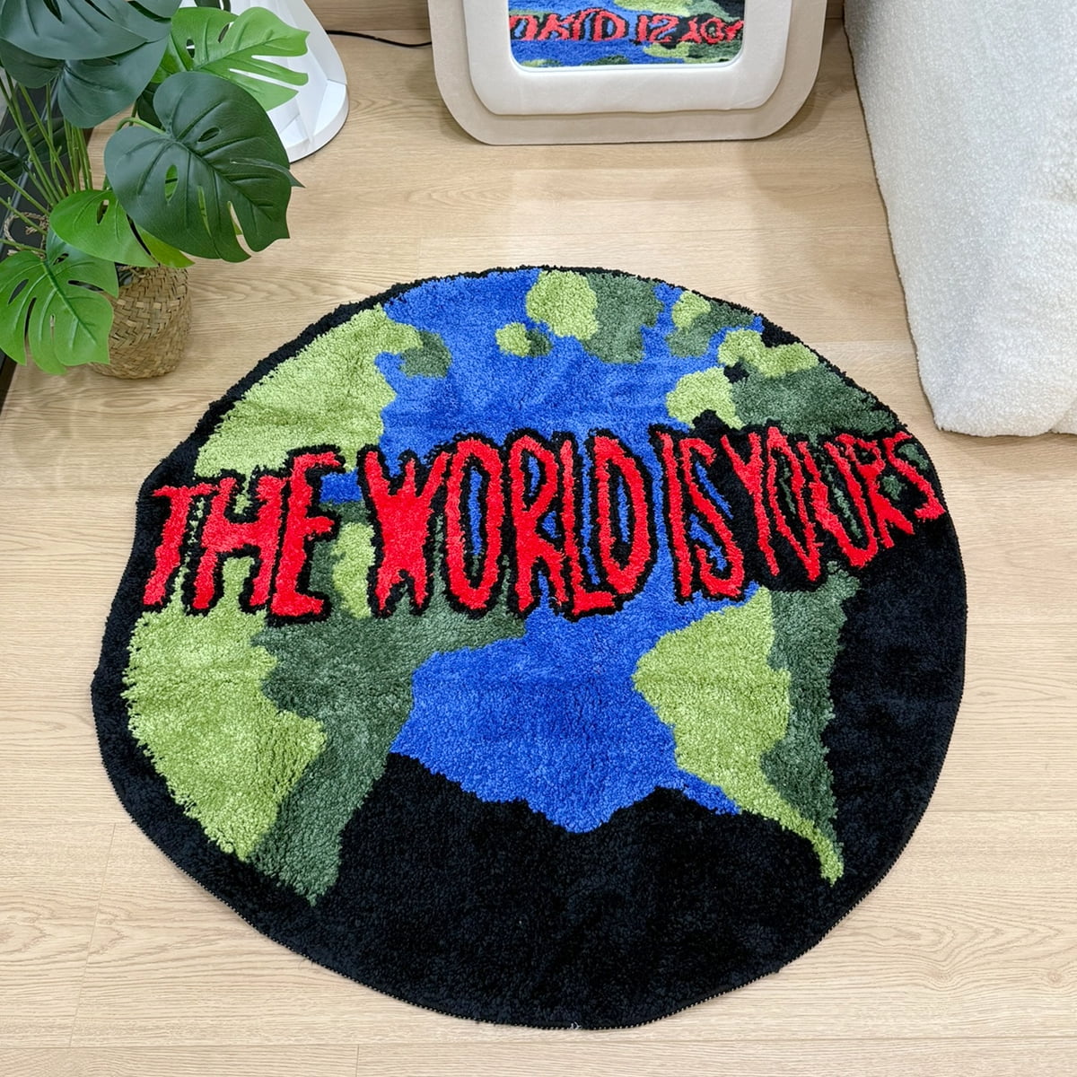 LAKEA Trendy The World Is Yours' Globe Tufted Rug Round Fluffy Shaggy Carpet Black Blue Green Red Non-Slip Absorbent Bath Mat Living
