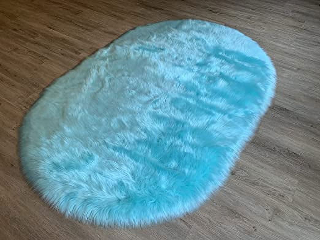 LAMBZY Faux Sheepskin Super Soft Hypoallergenic Silky Oval Shag Rug for