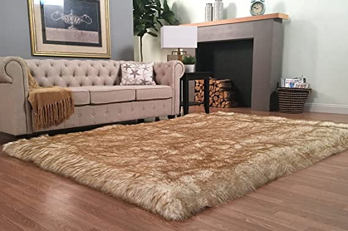 LAMBZY '' Lena Collection '' Faux Sheepskin Super Soft Hypoallergenic