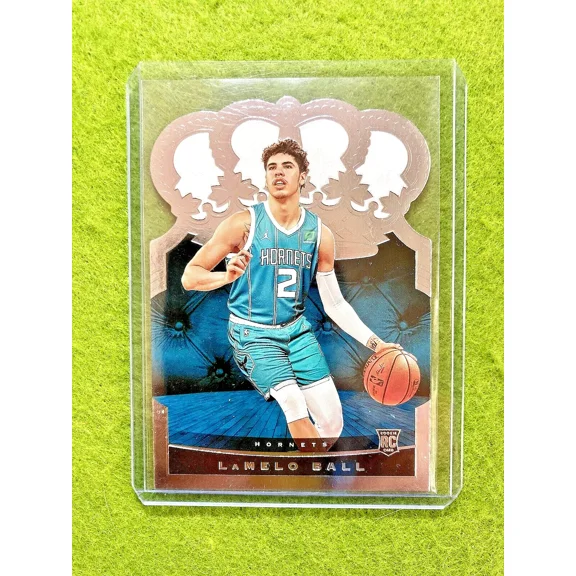 LAMELO BALL Crown Royale ROOKIE CARD HORNETS RC 2020 LaMelo Ball CROWN ROYALE rc