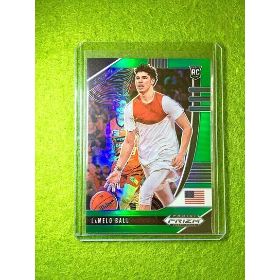 LAMELO BALL GREEN PRIZM ROOKIE CARD JERSEY #1 NBL RC HORNETS SP 2020 Prizm