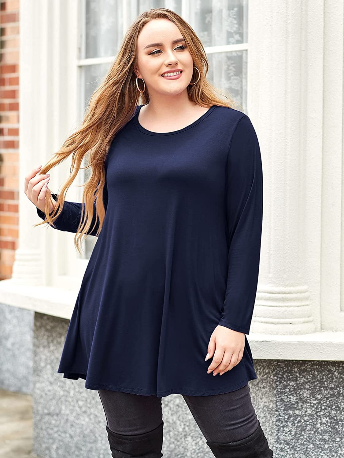 RQYYD Women's Plus Size Tops Summer Short Sleeve Crewneck Long Tunic Tops  Casual Solid Oversized Shirt Blouse to wear with leggings with  Pockets(Navy,M) 