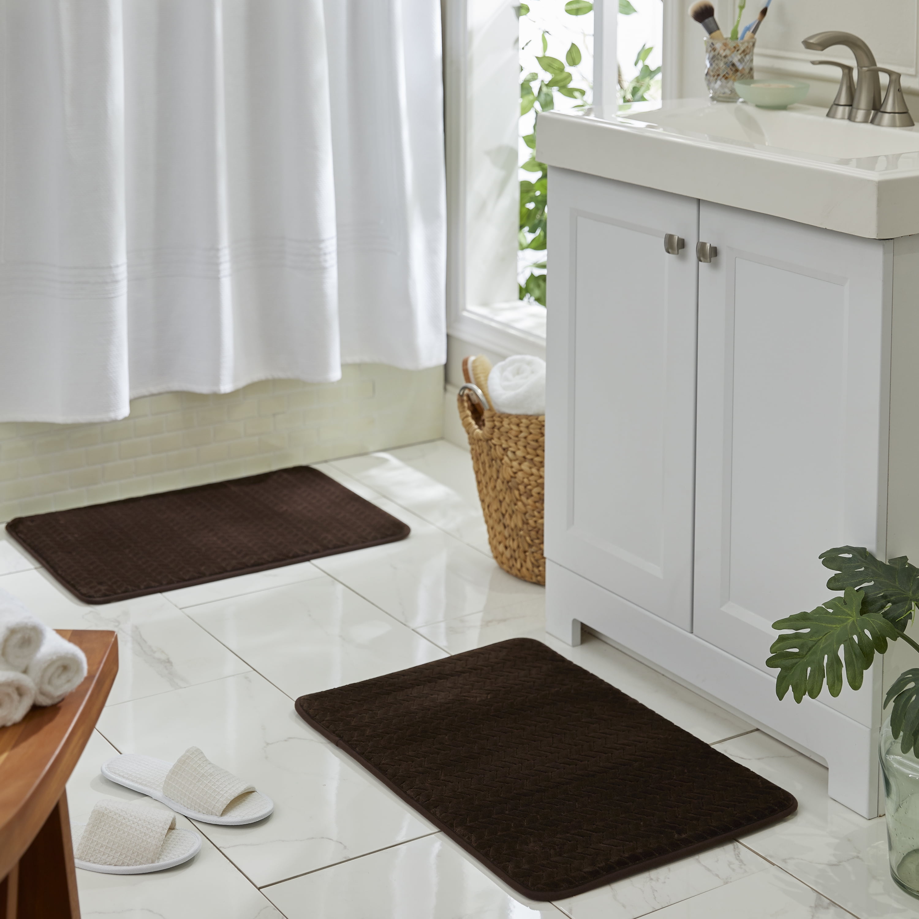 LAST CHANCE! Mohawk Memory Foam Bath Rug 2 Piece Set in Brown, 18" x 27"