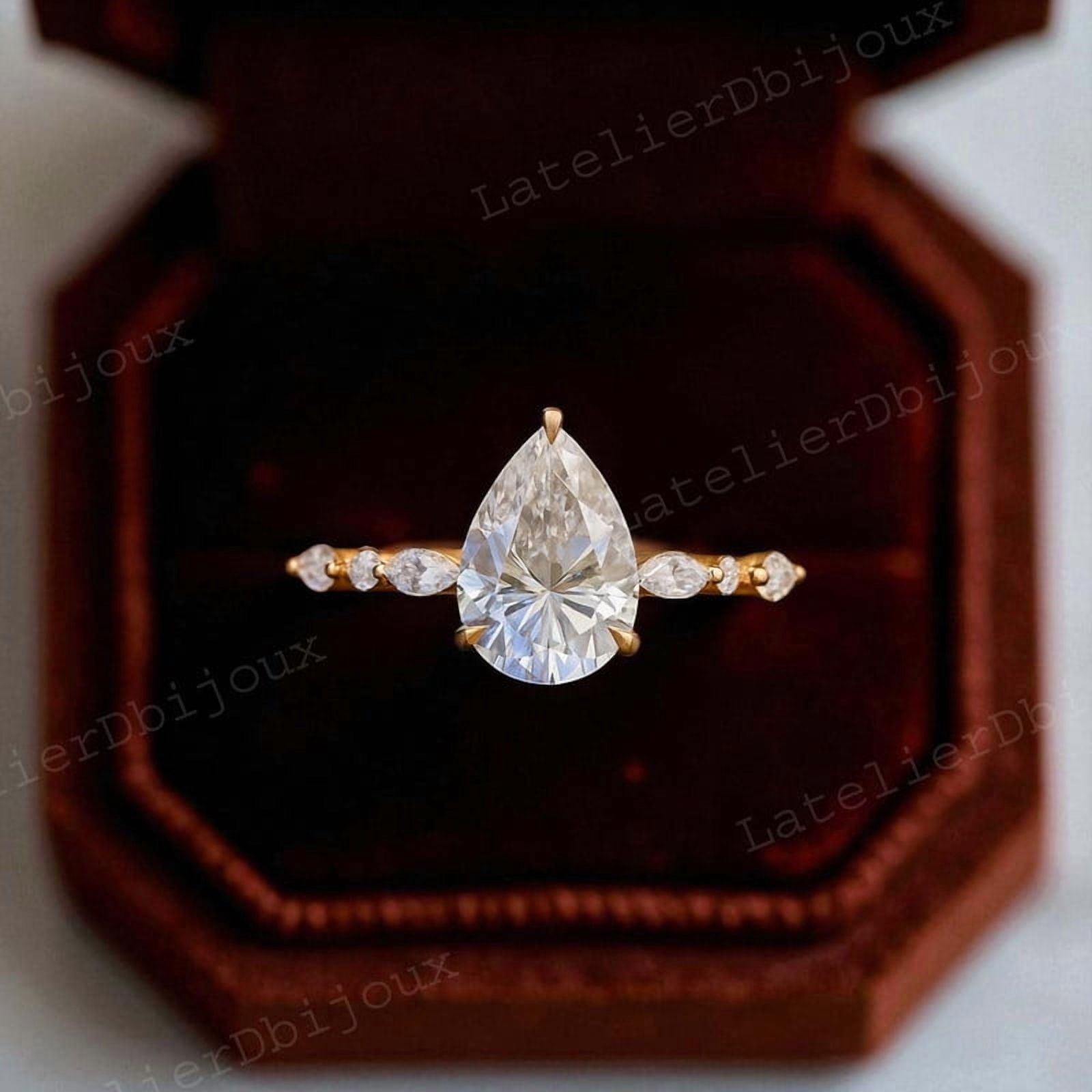 LATELIERDBIJOUX 2CT Pear Moissanite Hidden Halo Engagement Ring For Women, Delicate Bridal Gift Ring