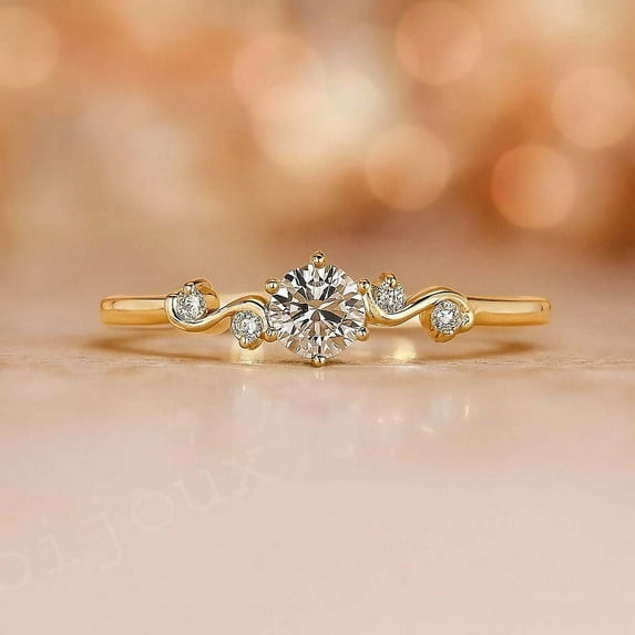 LATELIERDBIJOUX Minimalist Round Cut Lab Grown Diamond Ring, Pre Engagement Ring for Her, Yellow Gold Wedding Ring, Five Stone Anniversary Ring, Affordable