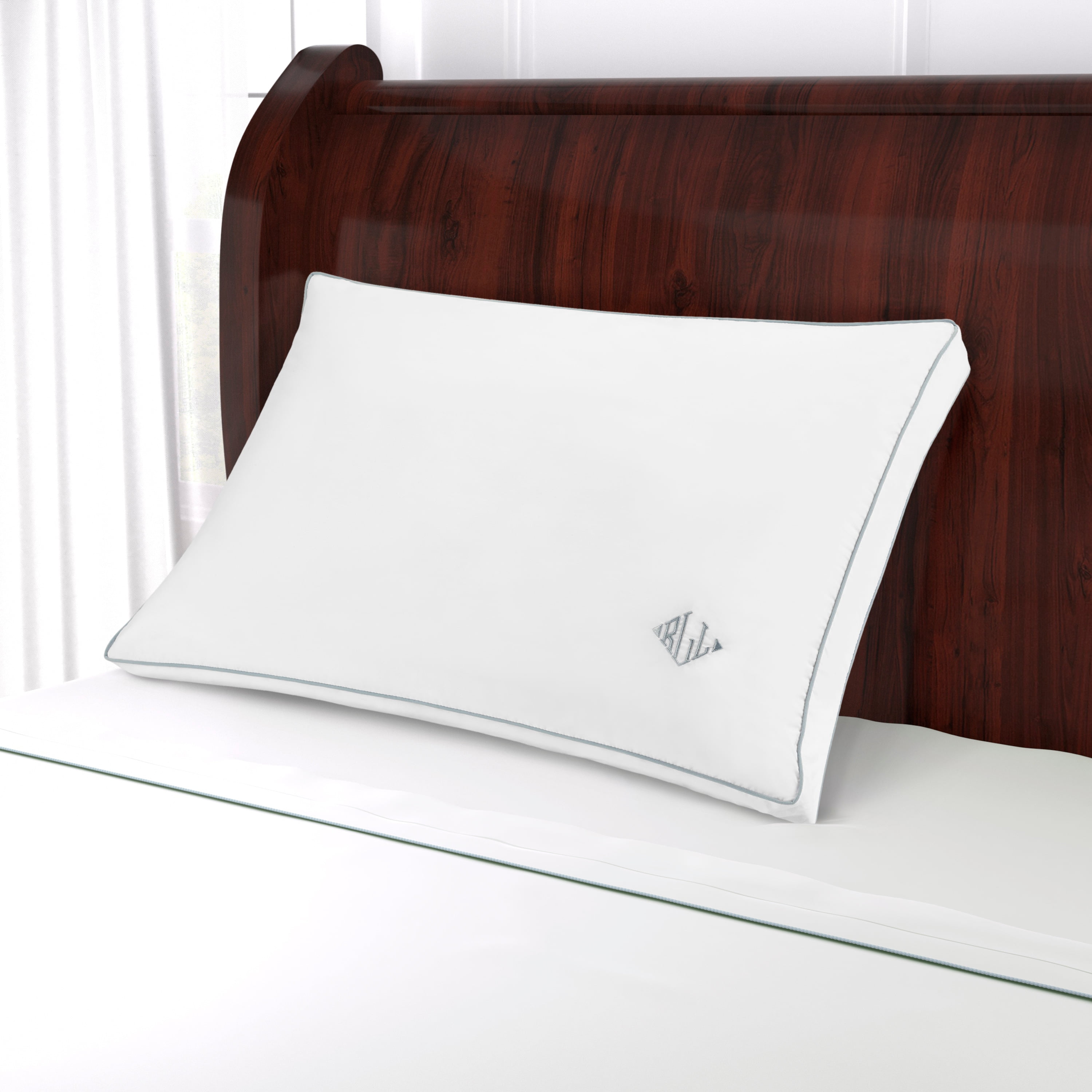 Mastertex Down Alternative Pillow 100% Cotton Fabric Bed Pillow - with 1.5  Gusset - 100% Microfiber Filled Pillow (4 Pack) Queen Size Pillow (Set of 4-20x30x1.5)  Sleeping Pillows 