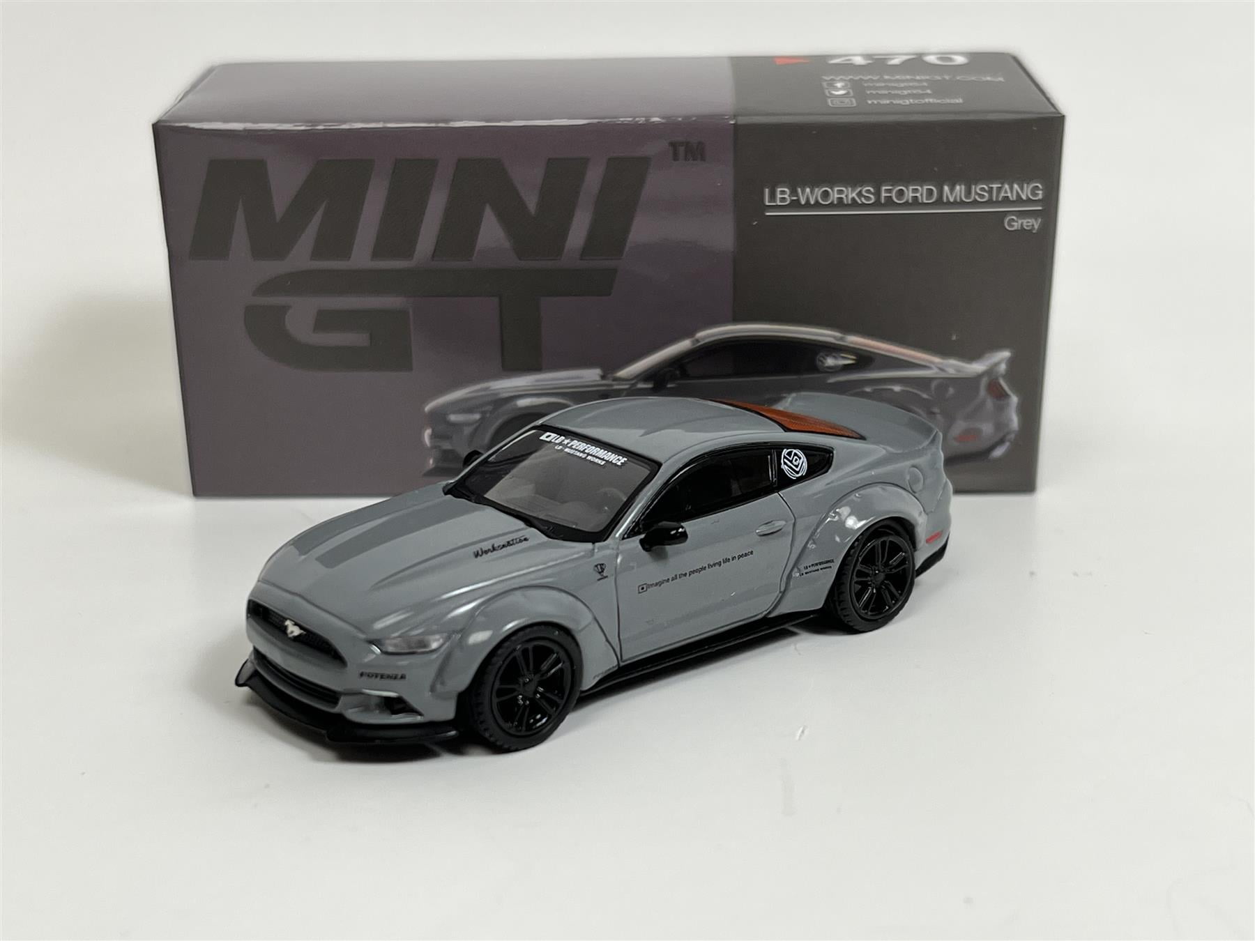 ミニカー LIBERTYWALK LB Works GT-R Magic Grey Mini GT - LB Works Nissan GT-R Magic Grey #35 MGT00035