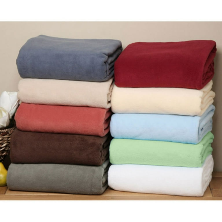 LCM Home Fashions Supreme Fleece Blanket